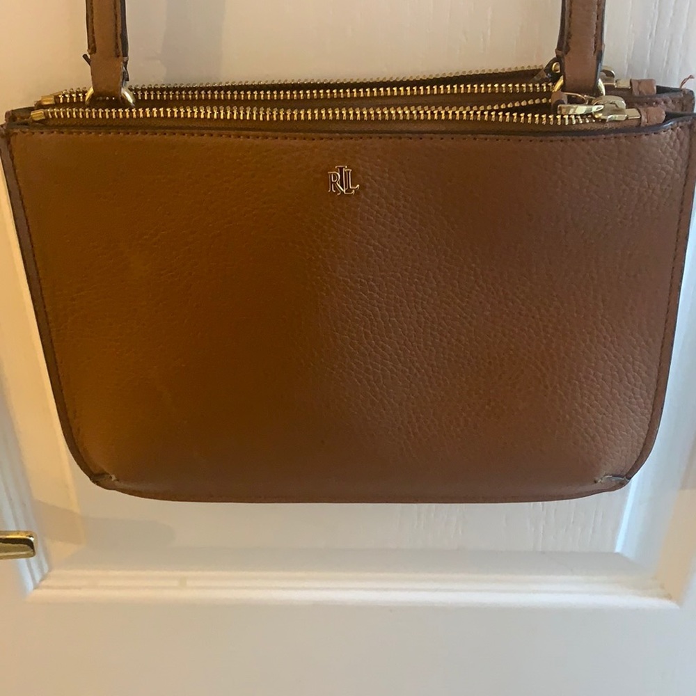 Beautiful Ralph Lauren crossbody bag in excellent condition worn 2x!